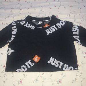Nike Black longe sleeve crop top xsmall in  US.
